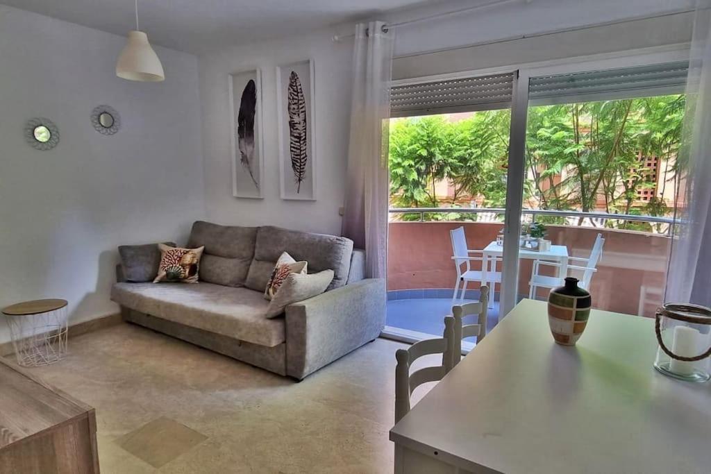 Acogedor Apartamento En Playa De Los Boliches Фуенхірола Екстер'єр фото